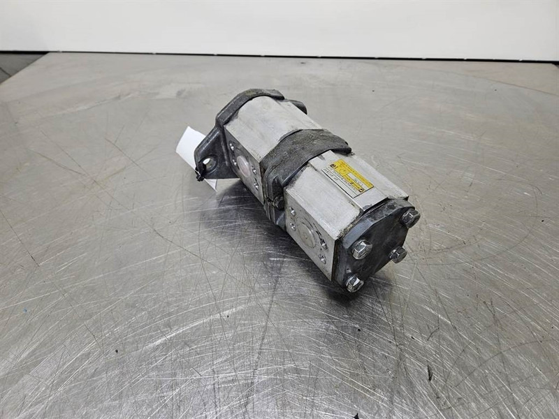 Rexroth 1PF2G330/023RD07MBK - Gearpump/Zahnradpumpe - Hydraulique pour Engins de chantier: photos 3 Rexroth 1PF2G330/023RD07MBK - Gearpump/Zahnradpumpe - Hydraulique pour Engins de chantier: photos 3
