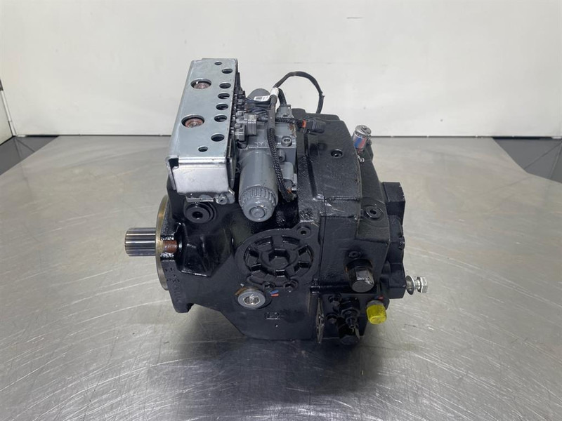 Sauer Danfoss H1P069RAAA7C2C-Drive pump/Fahrpumpe/Rijpomp - Hydraulique pour Engins de chantier: photos 1 Sauer Danfoss H1P069RAAA7C2C-Drive pump/Fahrpumpe/Rijpomp - Hydraulique pour Engins de chantier: photos 1