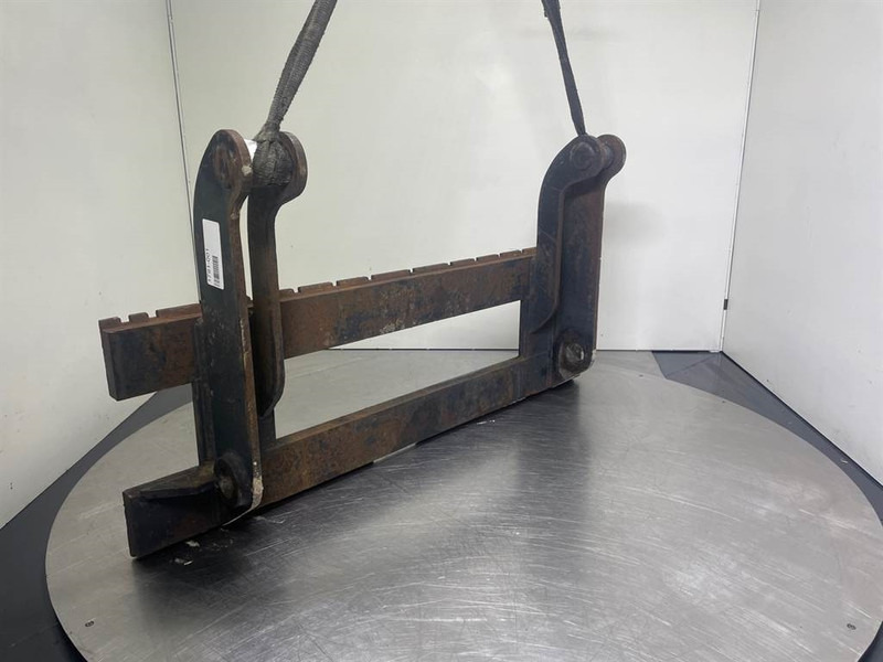 Terex TL100 Speeder-Forks/Palletgabeln/Palletvorken - Fourches pour Engins de chantier: photos 5 Terex TL100 Speeder-Forks/Palletgabeln/Palletvorken - Fourches pour Engins de chantier: photos 5