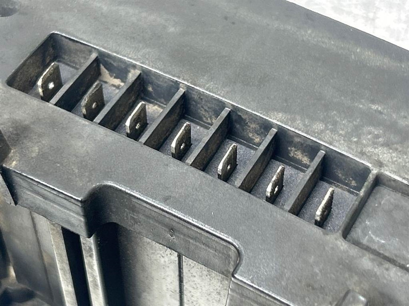 Terex TW150-6105408/6086501-ECU/Control box/Steuermodul - Système électrique pour Engins de chantier: photos 2 Terex TW150-6105408/6086501-ECU/Control box/Steuermodul - Système électrique pour Engins de chantier: photos 2