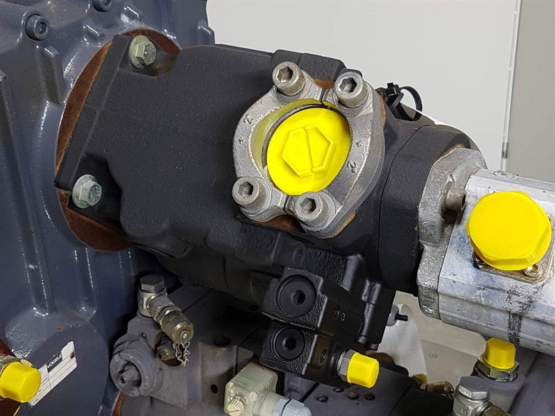 Vögele 11033436-Sauer Danfoss JRL075CLS2328-Pump - Hydraulique: photos 2 Vögele 11033436-Sauer Danfoss JRL075CLS2328-Pump - Hydraulique: photos 2