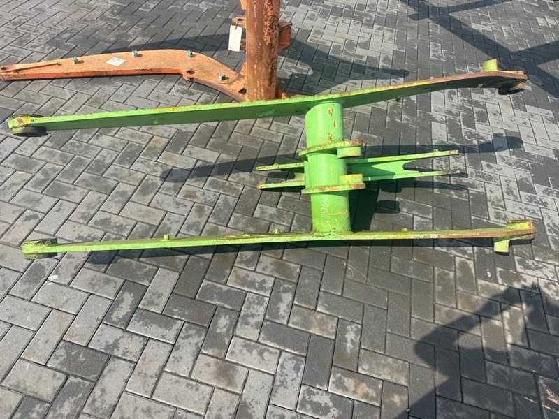 Volvo L30/L35 - Lifting framework/Schaufelarm/Giek - Flèche: photos 1 Volvo L30/L35 - Lifting framework/Schaufelarm/Giek - Flèche: photos 1