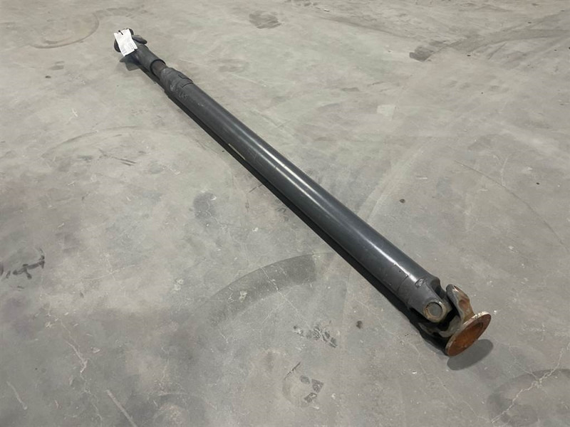 Volvo L45F-15231578 - Propshaft/Gelenkwelle/Cardanas - Essieu et pièces pour Engins de chantier: photos 2 Volvo L45F-15231578 - Propshaft/Gelenkwelle/Cardanas - Essieu et pièces pour Engins de chantier: photos 2