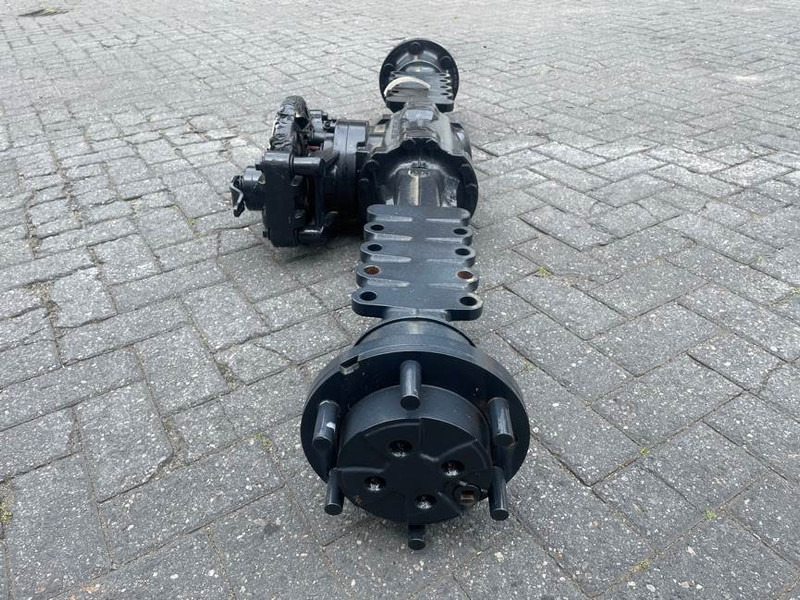 Yanmar V7-5904661764-ZF MT-L3015II-Axle/Achse/As - Essieu et pièces pour Engins de chantier: photos 3 Yanmar V7-5904661764-ZF MT-L3015II-Axle/Achse/As - Essieu et pièces pour Engins de chantier: photos 3