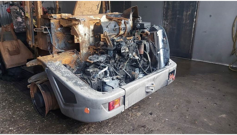 Yanmar V70 Speeder - (For parts) - Chargeuse sur pneus: photos 5 Yanmar V70 Speeder - (For parts) - Chargeuse sur pneus: photos 5