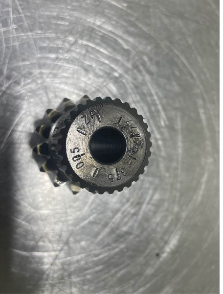 ZF 4472375005-APL-B755/HD-Gear/Zahnrad/Tandwiel - Essieu et pièces pour Engins de chantier: photos 2 ZF 4472375005-APL-B755/HD-Gear/Zahnrad/Tandwiel - Essieu et pièces pour Engins de chantier: photos 2