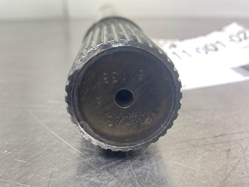 ZF MT-L3065II-4474351205 -Joint shaft/Welle/Steekas - Essieu et pièces pour Engins de chantier: photos 4 ZF MT-L3065II-4474351205 -Joint shaft/Welle/Steekas - Essieu et pièces pour Engins de chantier: photos 4