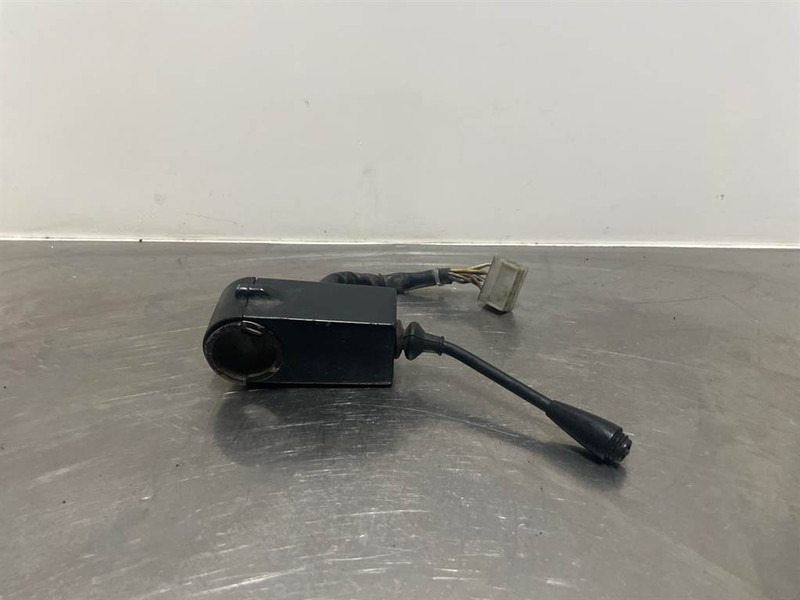 Zettelmeyer ZL1001 - Steer col switch/Lenkstockschalter - Système électrique pour Engins de chantier: photos 3 Zettelmeyer ZL1001 - Steer col switch/Lenkstockschalter - Système électrique pour Engins de chantier: photos 3