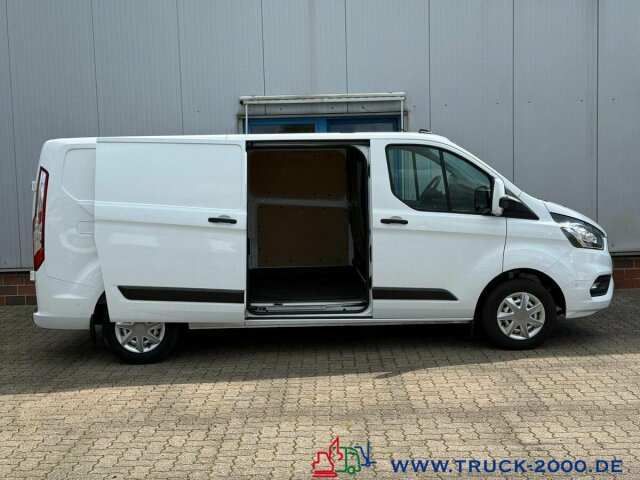 Ford Transit Custom Lang Trend 3Sitzer + Klima + DAB - Fourgonnette: photos 3 Ford Transit Custom Lang Trend 3Sitzer + Klima + DAB - Fourgonnette: photos 3