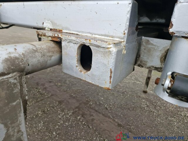 Meiller 3. S. Kipper Wechselaufbau MKG Kran HLK 66 - Camion benne, Camion grue: photos 5 Meiller 3. S. Kipper Wechselaufbau MKG Kran HLK 66 - Camion benne, Camion grue: photos 5