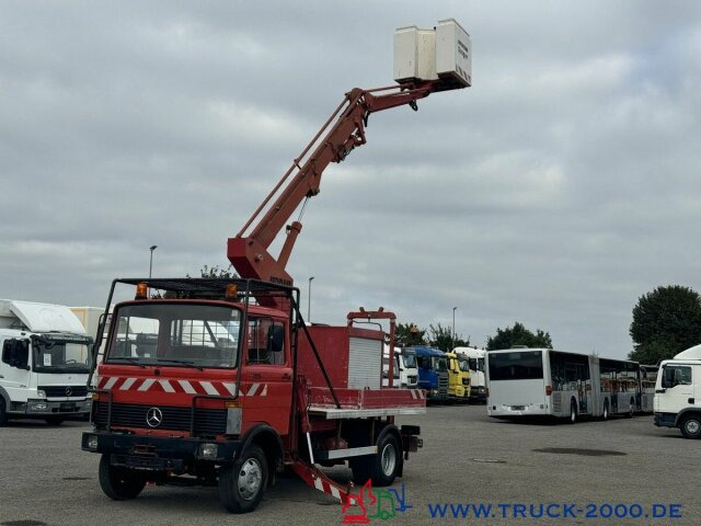 Camion avec nacelle Mercedes-Benz 709 D Ruthmann Hubsteiger Arbeitshöhe 12,60 m: photos 10