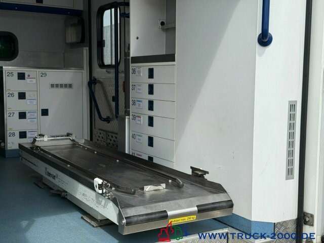 Mercedes-Benz Sprinter 516 Fahrtec RTW Luftfederung Retarder - Ambulance: photos 2 Mercedes-Benz Sprinter 516 Fahrtec RTW Luftfederung Retarder - Ambulance: photos 2