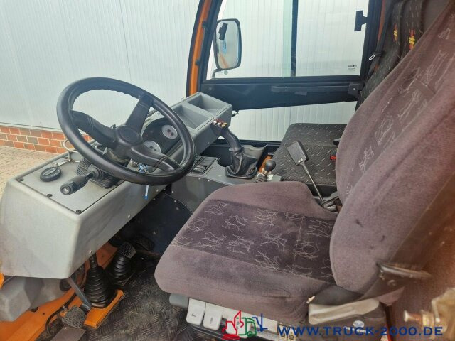 Multicar Boki 1152B 4x4 3 S.Kipper Frontheber Klima 1.Hd. - Camion benne, Véhicule de voirie/ Spécial: photos 3 Multicar Boki 1152B 4x4 3 S.Kipper Frontheber Klima 1.Hd. - Camion benne, Véhicule de voirie/ Spécial: photos 3