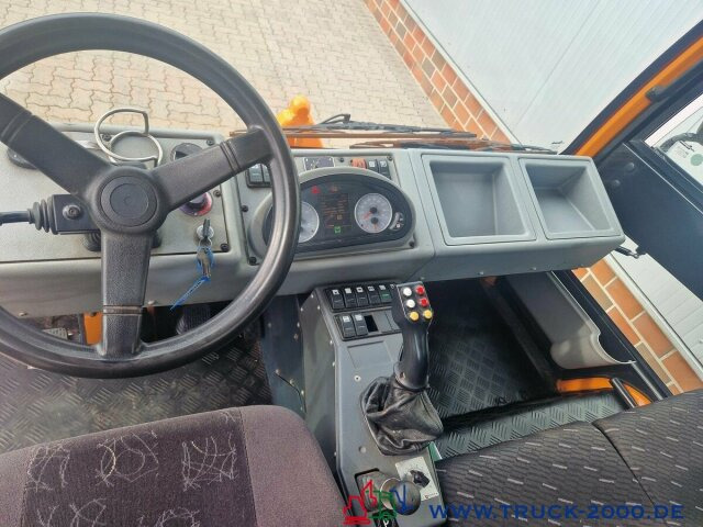 Multicar Boki 1152B 4x4 3 S.Kipper Frontheber Klima 1.Hd. - Camion benne, Véhicule de voirie/ Spécial: photos 4 Multicar Boki 1152B 4x4 3 S.Kipper Frontheber Klima 1.Hd. - Camion benne, Véhicule de voirie/ Spécial: photos 4