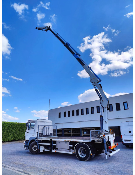 MAN 18.410 F2000 Cormach 22000 E4F + jib - Camion plateau, Camion grue: photos 3 MAN 18.410 F2000 Cormach 22000 E4F + jib - Camion plateau, Camion grue: photos 3