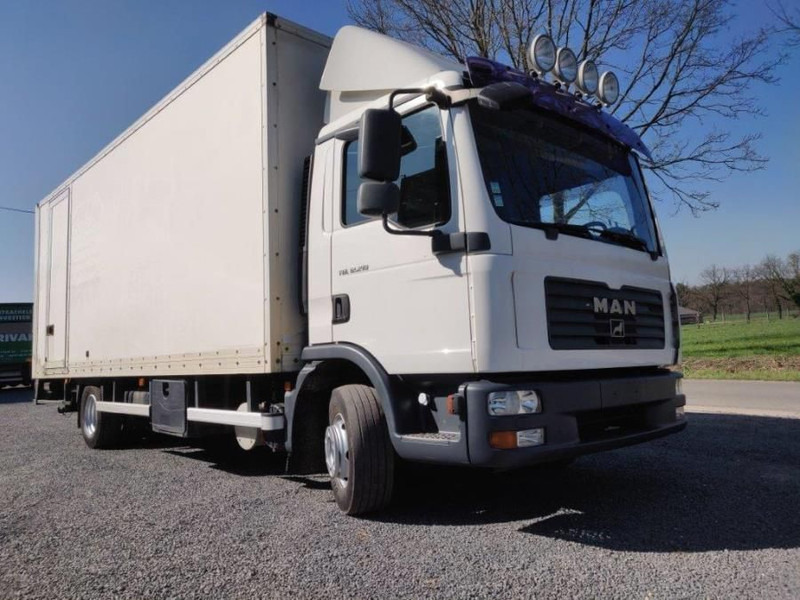 MAN TGL 12.210 Automaat euro4 - Camion fourgon: photos 2 MAN TGL 12.210 Automaat euro4 - Camion fourgon: photos 2