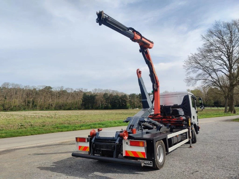 MAN TGL 12.250 Containersysteem met kraan Palfinger PK9001 + Remote - Camion ampliroll, Camion grue: photos 3 MAN TGL 12.250 Containersysteem met kraan Palfinger PK9001 + Remote - Camion ampliroll, Camion grue: photos 3