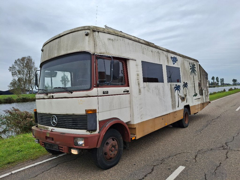 Camion Mercedes-Benz LP 813: photos 1
