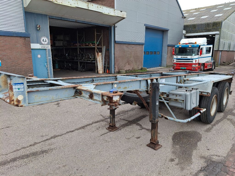 Fruehauf FRANCE ED27 - Semi-remorque porte-conteneur/ Caisse mobile: photos 1 Fruehauf FRANCE ED27 - Semi-remorque porte-conteneur/ Caisse mobile: photos 1