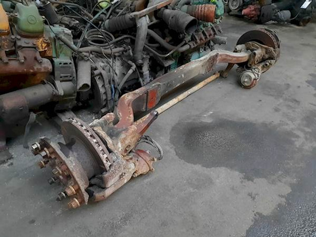 Iveco STRALIS - Essieu avant pour Camion: photos 1 Iveco STRALIS - Essieu avant pour Camion: photos 1