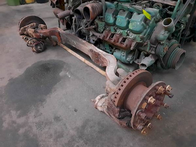 Iveco STRALIS - Essieu avant pour Camion: photos 2 Iveco STRALIS - Essieu avant pour Camion: photos 2