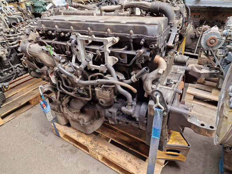 MAN D2676 LF26 (440HP) - Moteur: photos 2 MAN D2676 LF26 (440HP) - Moteur: photos 2