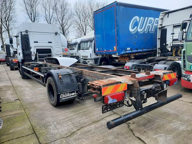 MAN TGM 15.290 4X2 LL - Camion porte-conteneur/ Caisse mobile: photos 4 MAN TGM 15.290 4X2 LL - Camion porte-conteneur/ Caisse mobile: photos 4