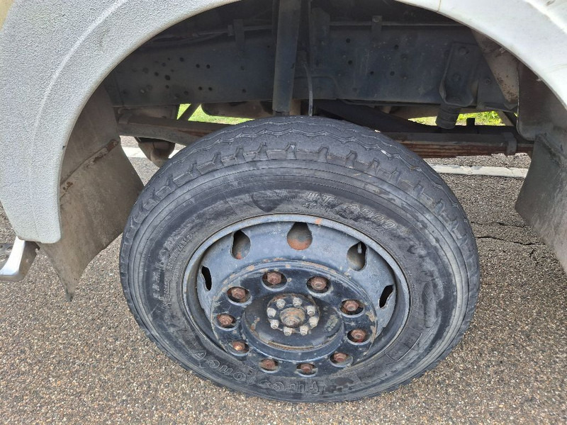 Mercedes-Benz 1017 - Camion de pompier: photos 3 Mercedes-Benz 1017 - Camion de pompier: photos 3