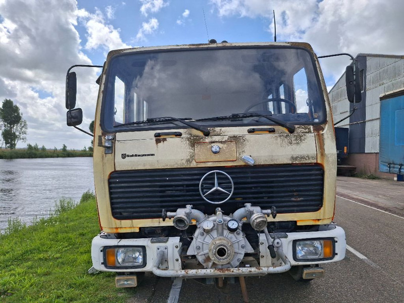 Mercedes-Benz 1017 - Camion de pompier: photos 5 Mercedes-Benz 1017 - Camion de pompier: photos 5