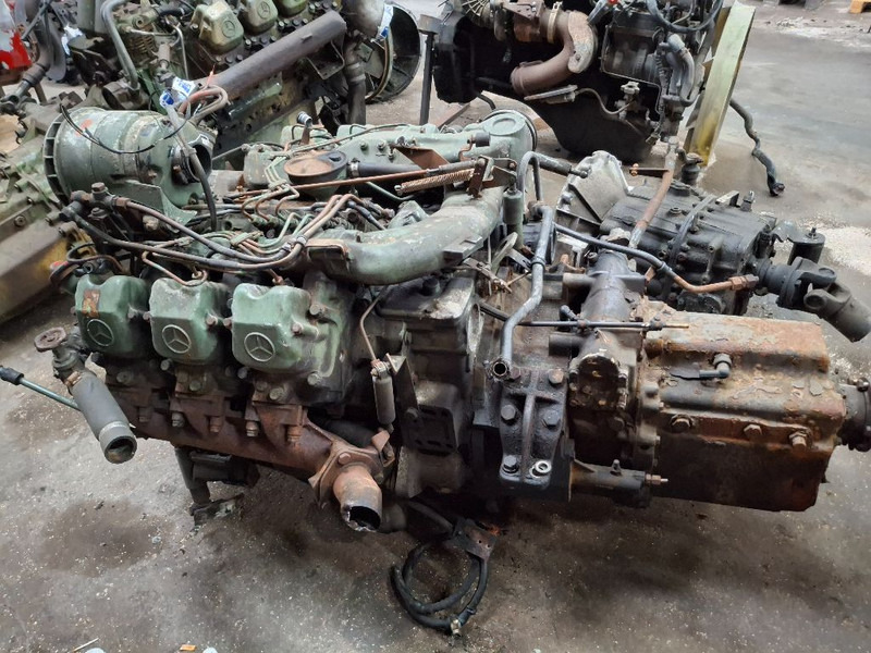 Mercedes-Benz OM441 - Moteur: photos 2 Mercedes-Benz OM441 - Moteur: photos 2