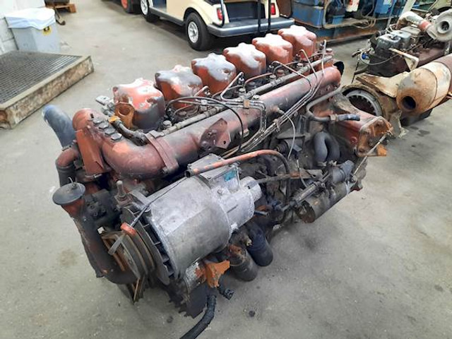 Renault FR - 6 CILINDER - Moteur pour Bus: photos 1 Renault FR - 6 CILINDER - Moteur pour Bus: photos 1