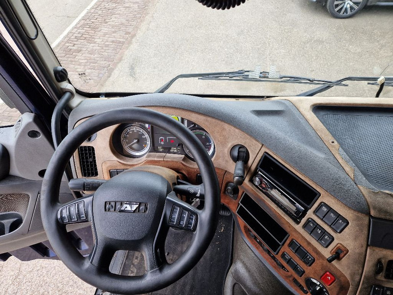 DAF XF 440 FT - Tracteur routier: photos 2 DAF XF 440 FT - Tracteur routier: photos 2