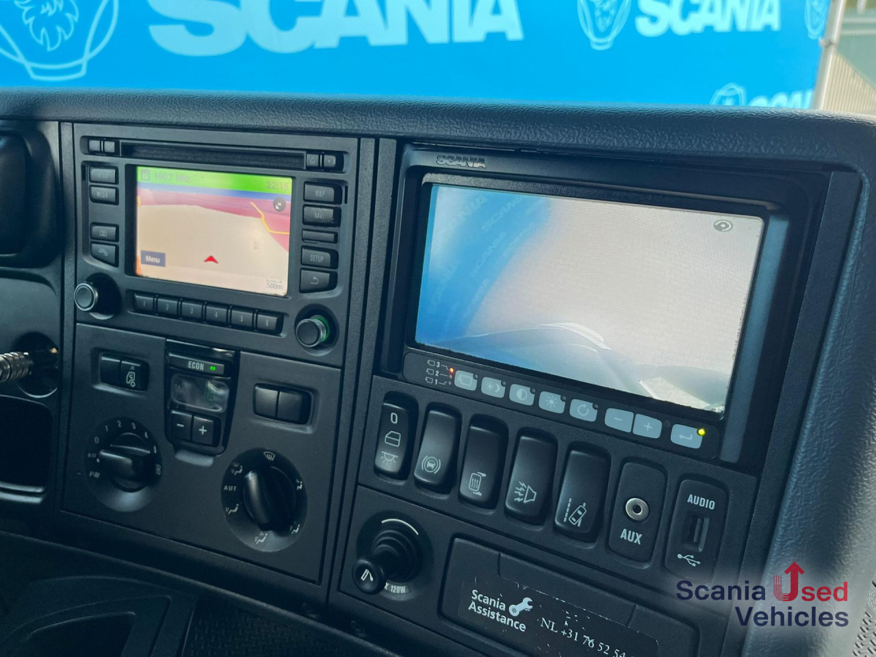 SCANIA P 280 DB4x2MNA TAILLIFT 2T BOX 750x249x230cm - Camion fourgon: photos 5 SCANIA P 280 DB4x2MNA TAILLIFT 2T BOX 750x249x230cm - Camion fourgon: photos 5