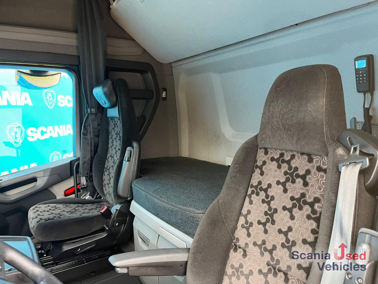 SCANIA S 450 A4x2NA DIFF-L RETARDER PARK AIRCO ACC - Tracteur routier: photos 3 SCANIA S 450 A4x2NA DIFF-L RETARDER PARK AIRCO ACC - Tracteur routier: photos 3