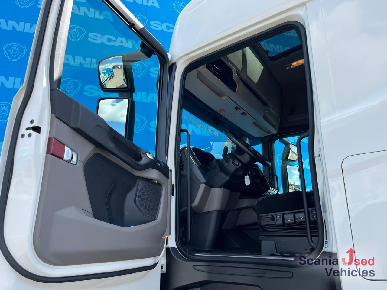 SCANIA S 500 A4x2NB RETARDER P-AIRCO FULL AIR 8T ACC - Tracteur routier: photos 3 SCANIA S 500 A4x2NB RETARDER P-AIRCO FULL AIR 8T ACC - Tracteur routier: photos 3