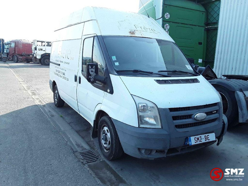 Ford Transit - Fourgon grand volume: photos 1 Ford Transit - Fourgon grand volume: photos 1