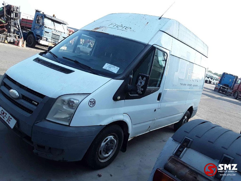 Ford Transit - Fourgon grand volume: photos 5 Ford Transit - Fourgon grand volume: photos 5