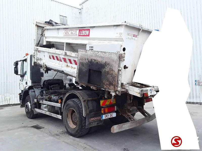 Camion benne Iveco Trakker 330 184"km snow equipment: photos 9