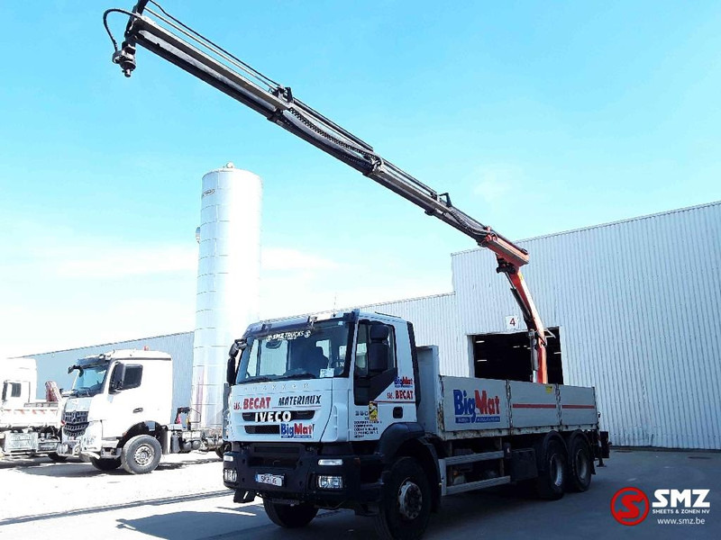 Iveco Trakker 360 Palfinger Pk18002 4+remote - Camion plateau, Camion grue: photos 5 Iveco Trakker 360 Palfinger Pk18002 4+remote - Camion plateau, Camion grue: photos 5