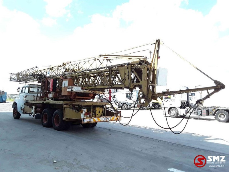 Camion grue MAN 32.240 crane: photos 7