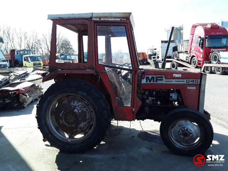 Massey Ferguson Machine - Tracteur agricole: photos 4 Massey Ferguson Machine - Tracteur agricole: photos 4