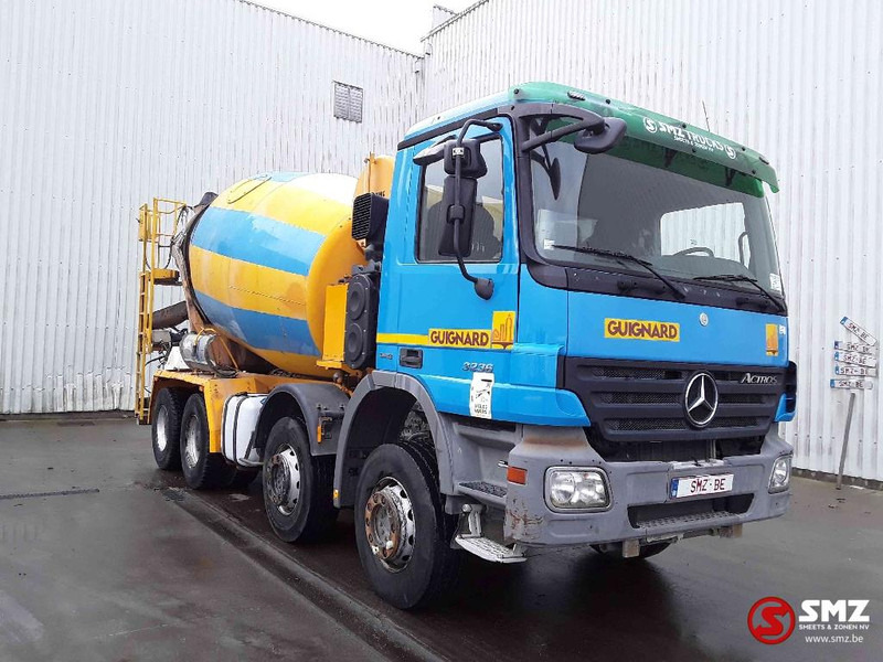Mercedes-Benz Actros 3236 8x4 eps - Camion malaxeur: photos 1 Mercedes-Benz Actros 3236 8x4 eps - Camion malaxeur: photos 1