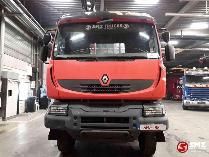 Renault Kerax 430 - Camion plateau: photos 2 Renault Kerax 430 - Camion plateau: photos 2