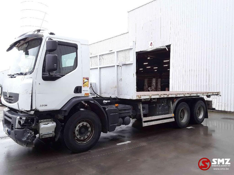 Renault Lander 320 accident / left side dammage - Camion plateau: photos 5 Renault Lander 320 accident / left side dammage - Camion plateau: photos 5