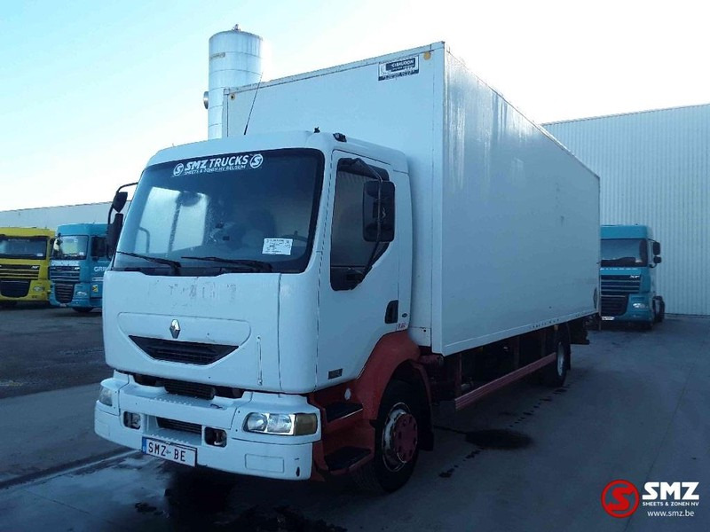Renault Midlum 220 - Camion fourgon: photos 3 Renault Midlum 220 - Camion fourgon: photos 3