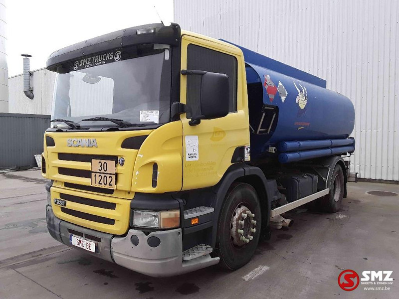 Scania P 230 13500 L 4 comp - Camion citerne: photos 3 Scania P 230 13500 L 4 comp - Camion citerne: photos 3