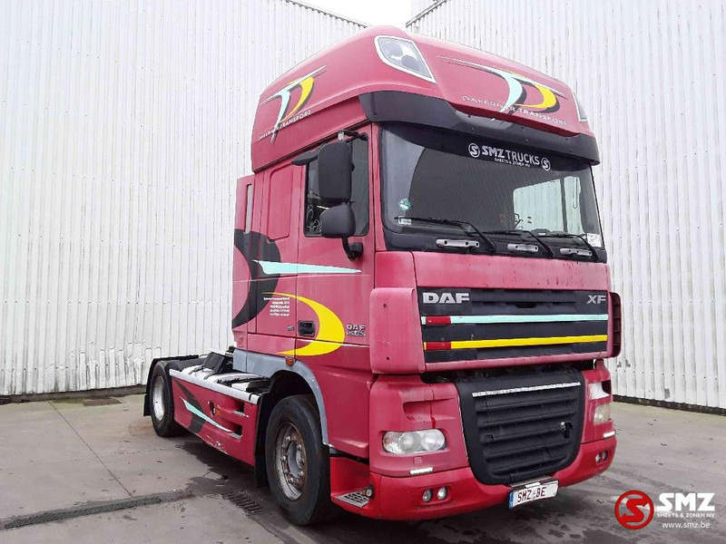 DAF 105 XF 460 Superspacecab manual - Tracteur routier: photos 1 DAF 105 XF 460 Superspacecab manual - Tracteur routier: photos 1