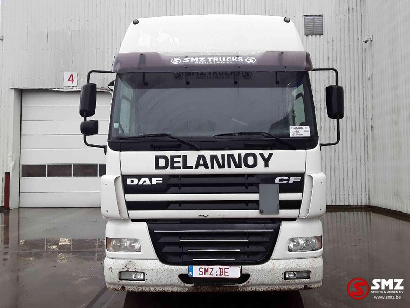 DAF 85 CF 430 manual FRANCAIS - Tracteur routier: photos 2 DAF 85 CF 430 manual FRANCAIS - Tracteur routier: photos 2