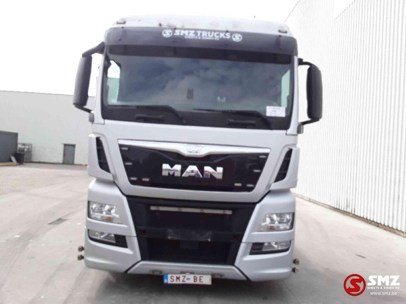 MAN TGX 18.480 MOTOR kapot/broken casse - Tracteur routier: photos 2 MAN TGX 18.480 MOTOR kapot/broken casse - Tracteur routier: photos 2