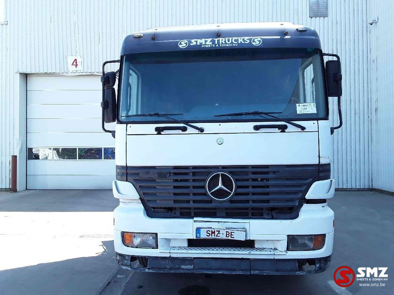 Mercedes-Benz Actros 2040 S lames Steel Eps hydr. - Tracteur routier: photos 2 Mercedes-Benz Actros 2040 S lames Steel Eps hydr. - Tracteur routier: photos 2
